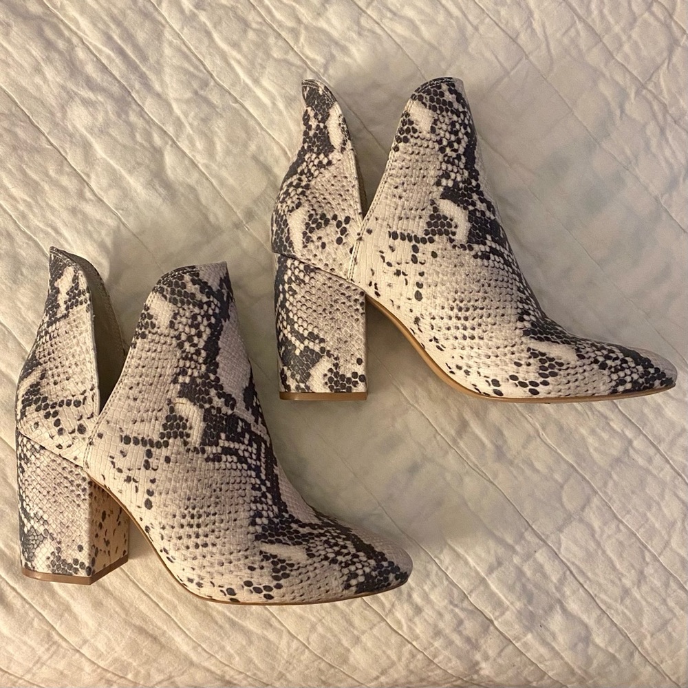 Steve Madden booties
